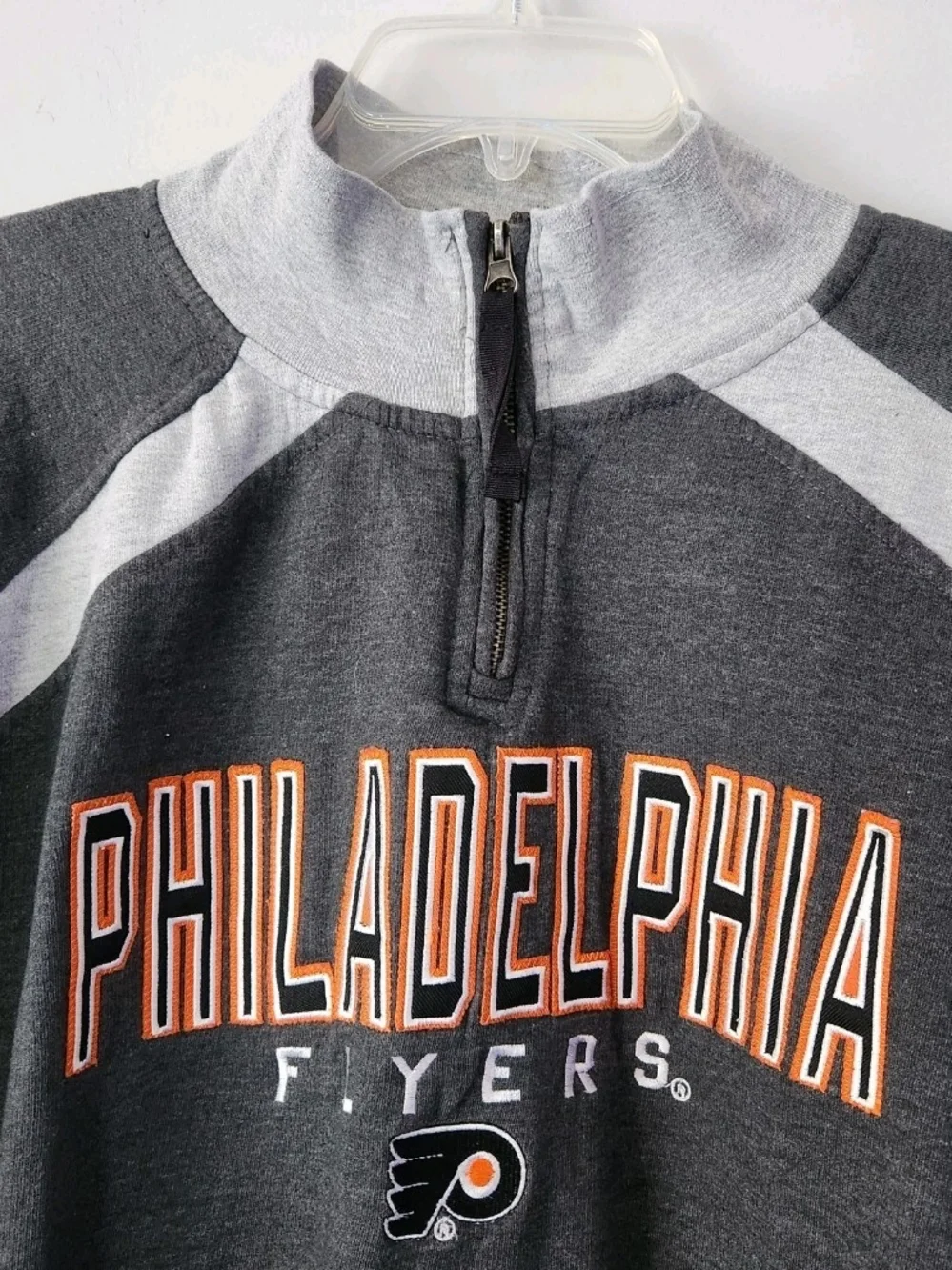 Y2K Gray Philadelphia Flyers Sweatshirt Size XL Embroidered Quarter Zip Fleece